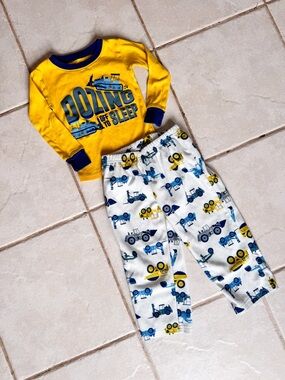 Carters • PJ Set
